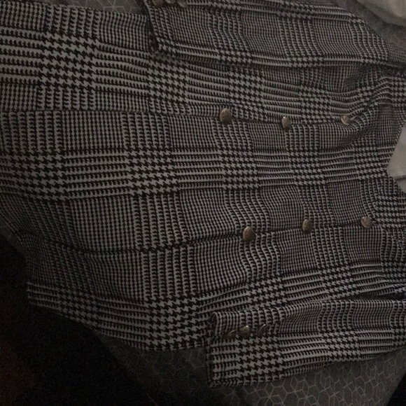 Dress 👗 - Picture 2 of 4